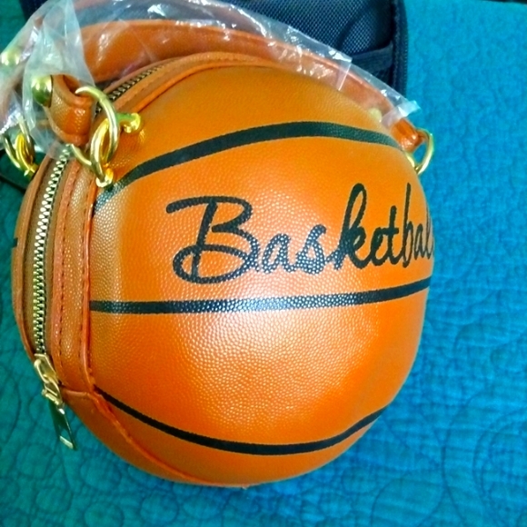 Source Unknown Other - Cute Basketball Purse NWOT  20" Circumference, 9" Across. Vinyl With Goldtone